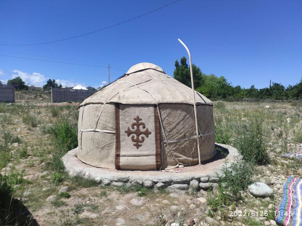 Guest House And Yurt Camp "Ailuu" Tong Extérieur photo